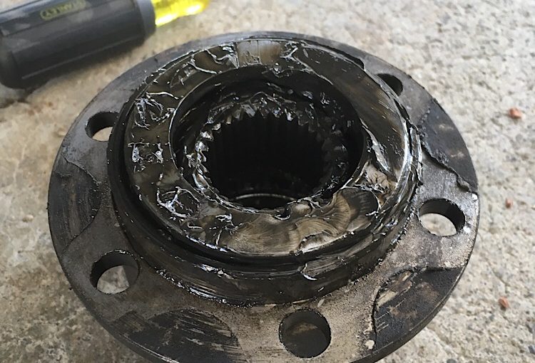 Upgrade to Manual Locking Hubs Delica L300