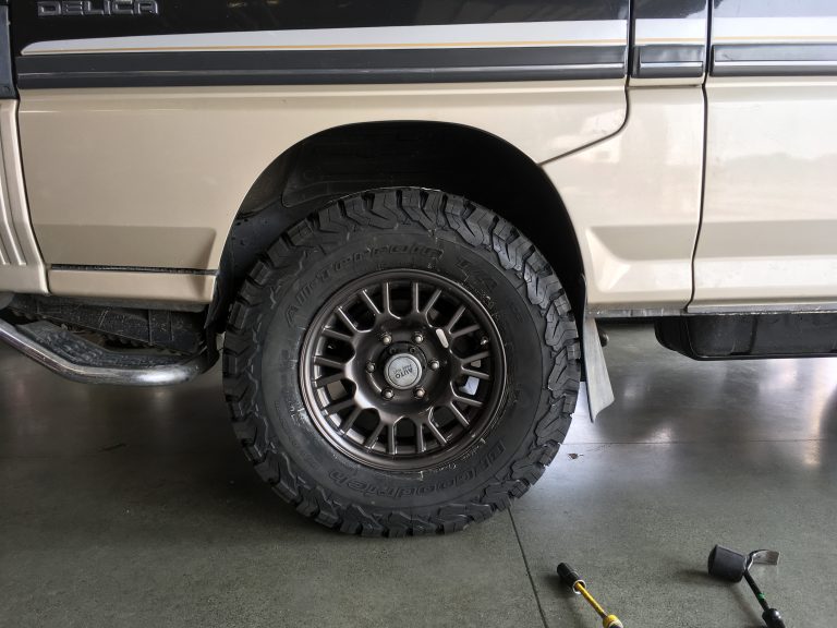 Upgrade to Manual Locking Hubs Delica L300